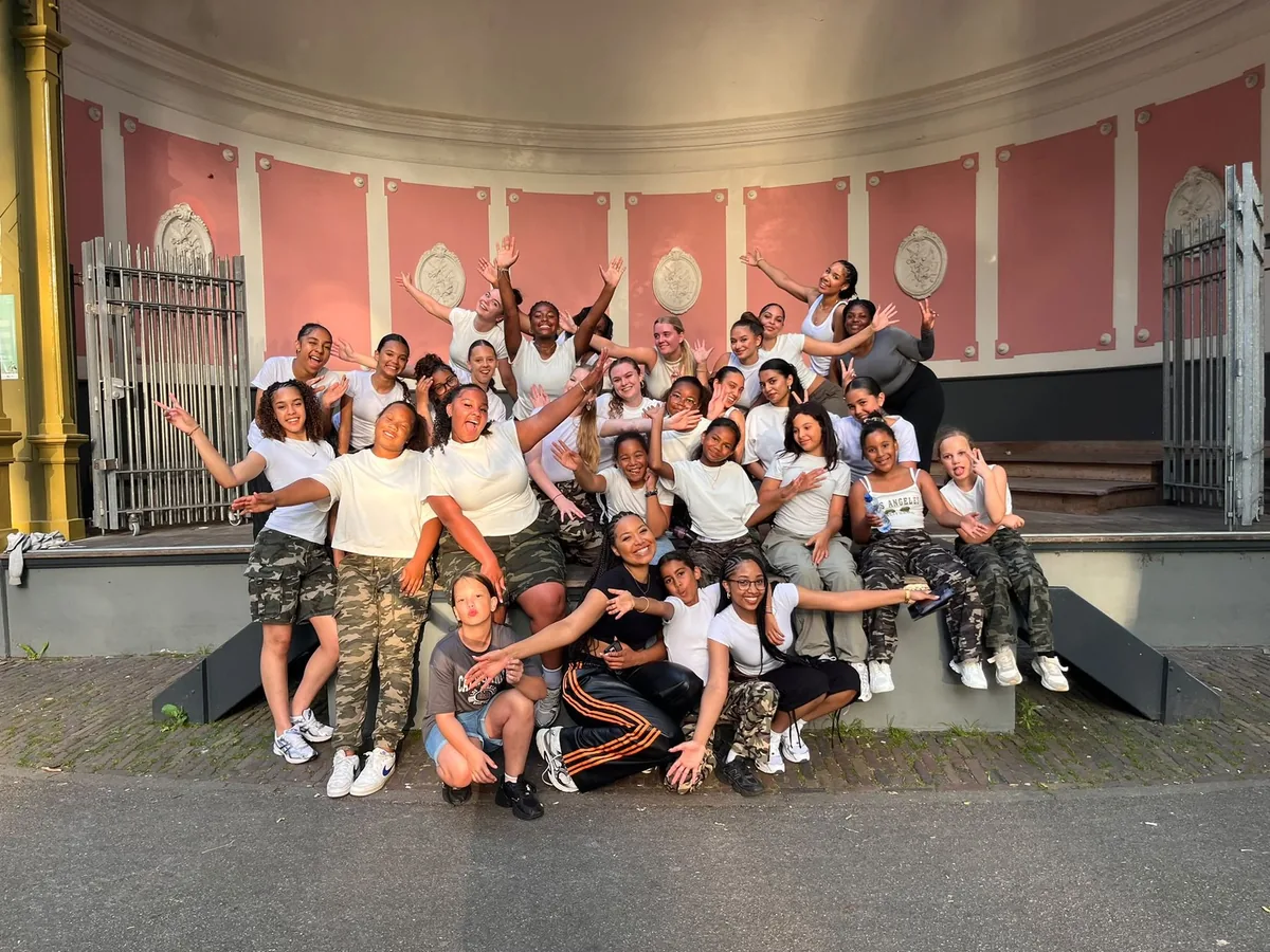 De community van Equality Dance Studio